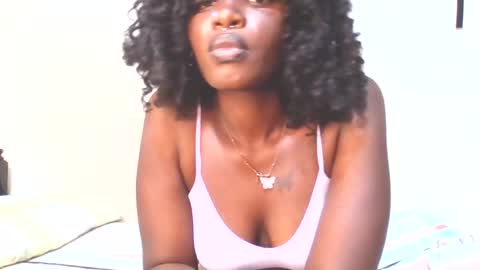 Snapshot of sasha_novah chatting on 07/21/26, 07:05 Sasha online show from 07/21/26, 07:05