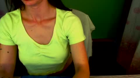 Snapshot of sasha_spears chatting on 12/09/24, 03:22 sasha_spears online show from 12/09/24, 03:22