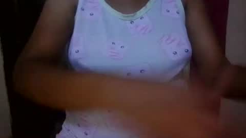 Snapshot of sasha_unlimtd chatting on 04/19/26, 03:00 sasha_unlimtd online show from 04/19/26, 03:00