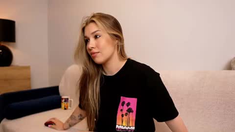 Sasha online show from 07/04/26, 07:09