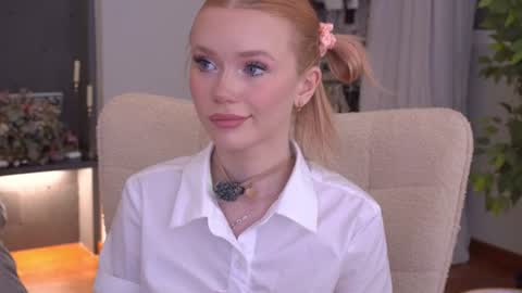Snapshot of sashalore chatting on 06/29/26, 03:02 sashalore online show from 06/29/26, 03:02