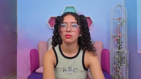 SashaMonroee  online show from 11/02/25, 11:51