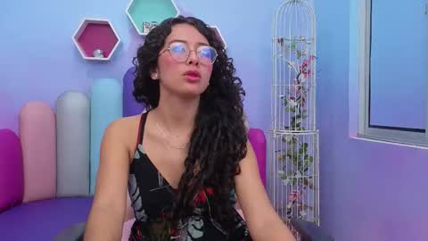 SashaMonroee  online show from 11/22/25, 03:38