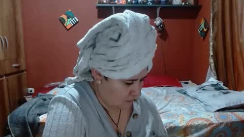 Snapshot of sasharosee2 chatting on 01/06/26, 12:09 S A S H A R O S E online show from 01/06/26, 12:09