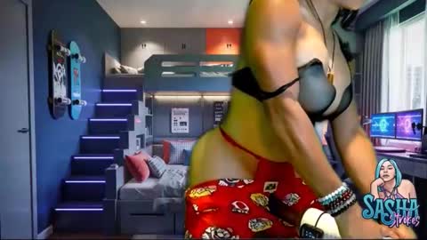 Snapshot of sashastrokes chatting on 04/14/26, 01:28 MISTRESS STROKES online show from 04/14/26, 01:28