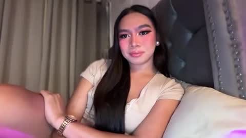 Snapshot of sashaswan69 chatting on 09/27/25, 09:42 Sasha online show from 09/27/25, 09:42