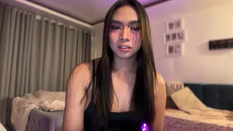 Snapshot of sashaswan69 chatting on 11/14/25, 07:29 Sasha online show from 11/14/25, 07:29