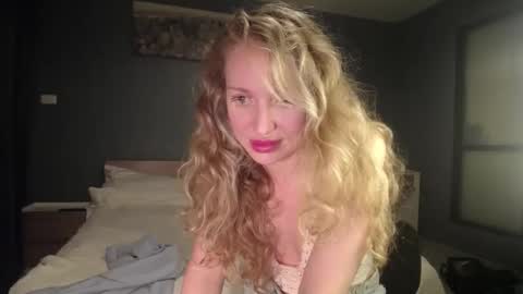 Sasha online show from 03/18/26, 05:05