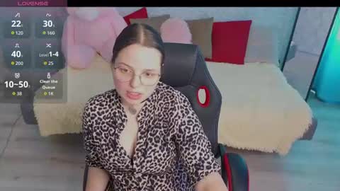 Snapshot of sashavibe chatting on 06/21/26, 03:14 Sasha online show from 06/21/26, 03:14