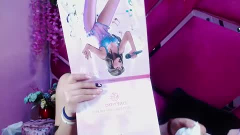 Snapshot of sashsapety chatting on 11/15/25, 01:58 sashsapety online show from 11/15/25, 01:58