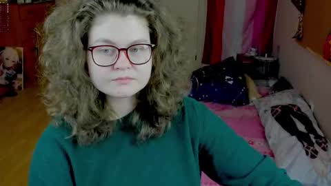 Snapshot of sashy_way chatting on 03/17/26, 05:05 .Alexandra online show from 03/17/26, 05:05