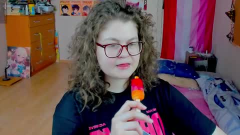 Snapshot of sashy_way chatting on 04/16/26, 12:50 .Alexandra online show from 04/16/26, 12:50