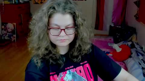 Snapshot of sashy_way chatting on 04/16/26, 09:39 .Alexandra online show from 04/16/26, 09:39