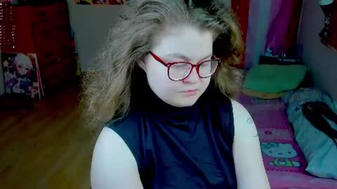 Snapshot of sashy_way chatting on 06/20/26, 12:41 .Alexandra online show from 06/20/26, 12:41