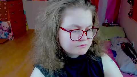 Snapshot of sashy_way chatting on 07/08/26, 04:44 .Alexandra online show from 07/08/26, 04:44