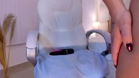 saskia litt online show from 03/02/26, 05:08