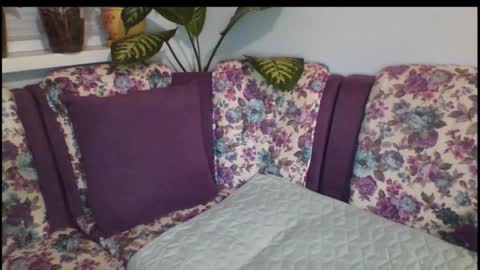 Snapshot of sasko877 chatting on 11/30/25, 10:47 sasko877 online show from 11/30/25, 10:47