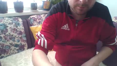 Snapshot of sasko877 chatting on 03/08/26, 01:26 sasko877 online show from 03/08/26, 01:26