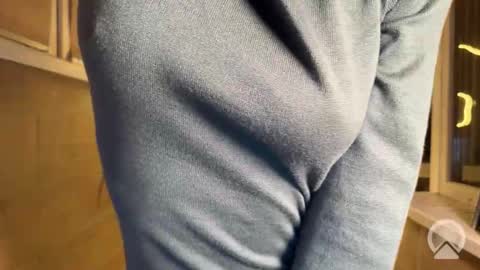 Snapshot of sassqueen18 chatting on 11/06/25, 03:13 Katerina online show from 11/06/25, 03:13