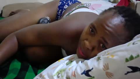 sassy_bella online show from 02/21/25, 10:37