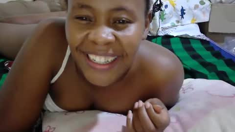 sassy_bella online show from 03/05/25, 10:32