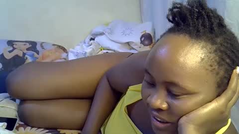 sassy_bella online show from 09/14/25, 09:36