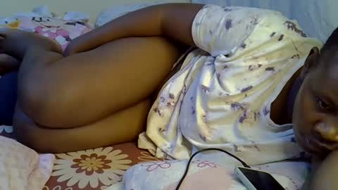 sassy_bella online show from 09/23/25, 03:26