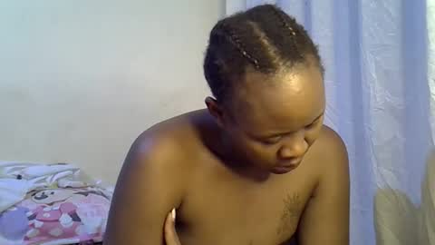 sassy_bella online show from 09/26/25, 03:54