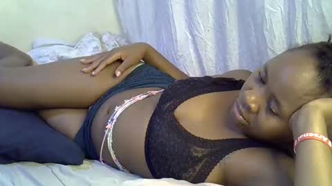 sassy_bella online show from 10/14/25, 07:31