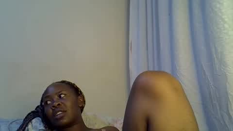 sassy_bella online show from 12/20/25, 03:02