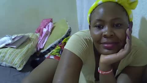 Snapshot of sassy_bella chatting on 05/24/26, 03:33 sassy_bella online show from 05/24/26, 03:33