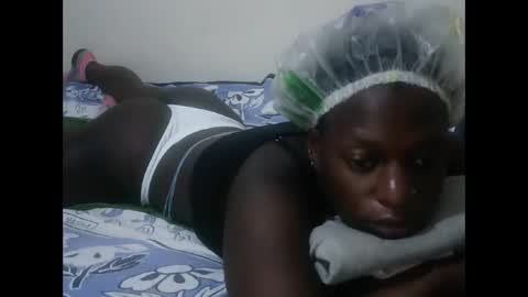 Snapshot of sassy_candie chatting on 09/13/25, 02:22 candie online show from 09/13/25, 02:22