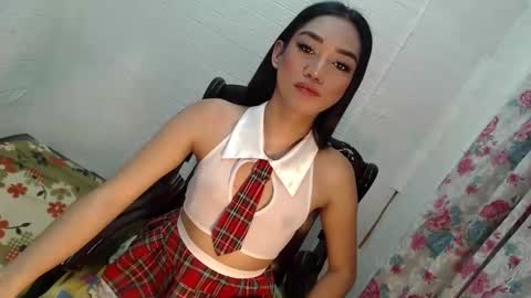 Snapshot of sassy_keylla chatting on 05/03/26, 09:10 KEYLLA online show from 05/03/26, 09:10