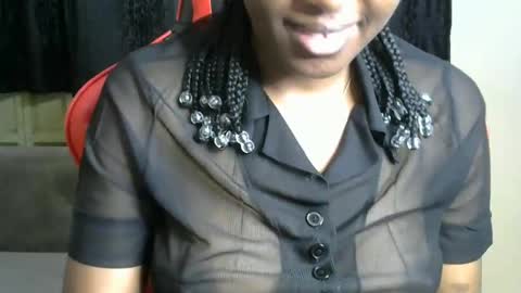 sassy_lyne online show from 04/17/26, 06:16