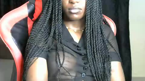 sassy_lyne online show from 05/18/26, 11:32