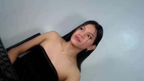 sassy_monie online show from 01/08/25, 02:57