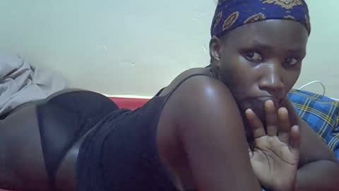 Snapshot of sassybabe20 chatting on 09/24/25, 05:49 sassybabe20 online show from 09/24/25, 05:49