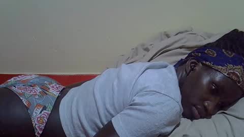 Snapshot of sassybabe20 chatting on 09/29/25, 03:39 sassybabe20 online show from 09/29/25, 03:39