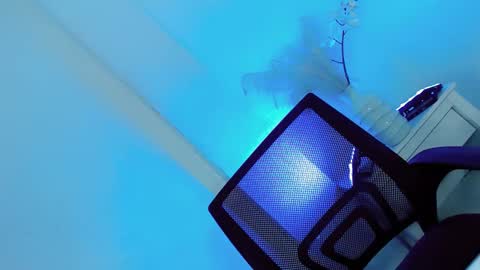 Kylie Wilson online show from 02/13/25, 06:27