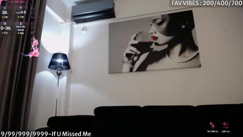 Snapshot of sassycookies chatting on 10/24/25, 02:08 SassyCookies online show from 10/24/25, 02:08