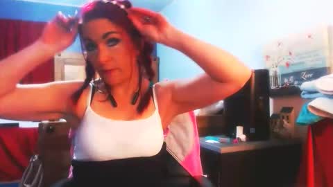 Sasshole online show from 11/29/25, 12:02