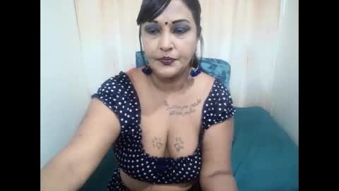 Snapshot of sassyindian00 chatting on 10/25/25, 03:51 sassyindian00 online show from 10/25/25, 03:51