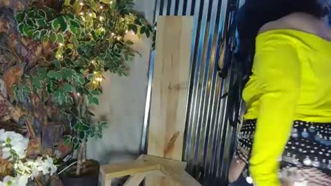 Snapshot of sassylatin45 chatting on 03/01/25, 01:22 sassylatin45 online show from 03/01/25, 01:22