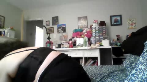 Snapshot of sassypandaxxx chatting on 06/30/26, 11:50 koolkat online show from 06/30/26, 11:50