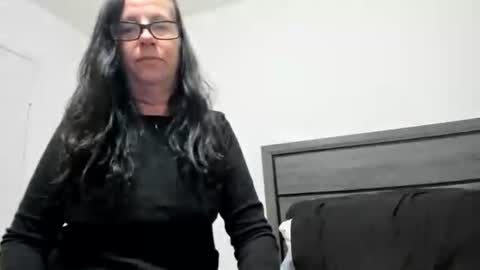 Snapshot of sassypeachgoddess chatting on 11/02/25, 02:47 sassypeachgoddess online show from 11/02/25, 02:47