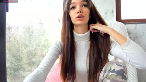 Snapshot of sassyt33n chatting on 01/11/25, 10:29 sassyt33n online show from 01/11/25, 10:29