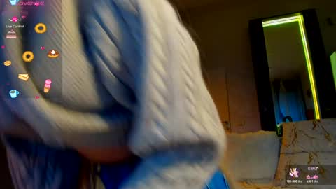 sassyt33n online show from 12/03/25, 07:49