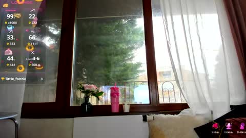 Snapshot of sassyt33n chatting on 03/19/26, 09:13 sassyt33n online show from 03/19/26, 09:13