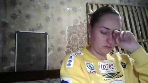 Snapshot of sasuka30 chatting on 12/18/25, 07:42 sasuka30 online show from 12/18/25, 07:42