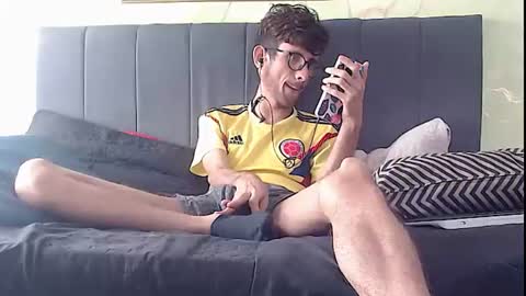 Snapshot of sasuke_bigcock chatting on 06/20/26, 02:20 sasuke_bigcock online show from 06/20/26, 02:20